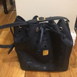 MCM Bucket bag